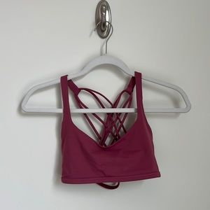 Lululemon / Free to Be Bra / Size 6